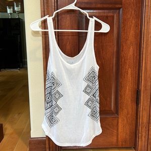 White with black design Billabong tank top. Size medium